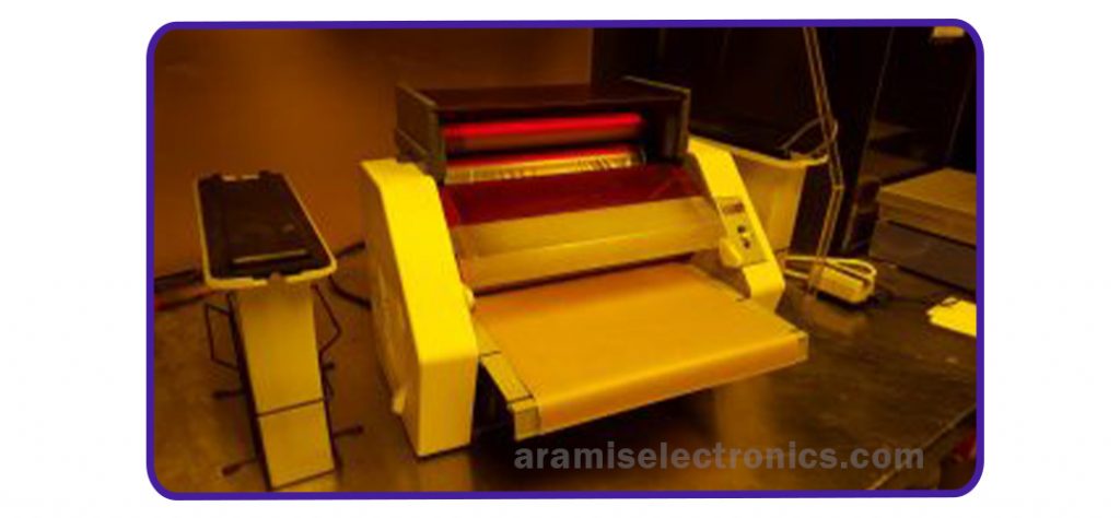 ساخت برد مدار چاپی با کمک لامینت و اشعه UV